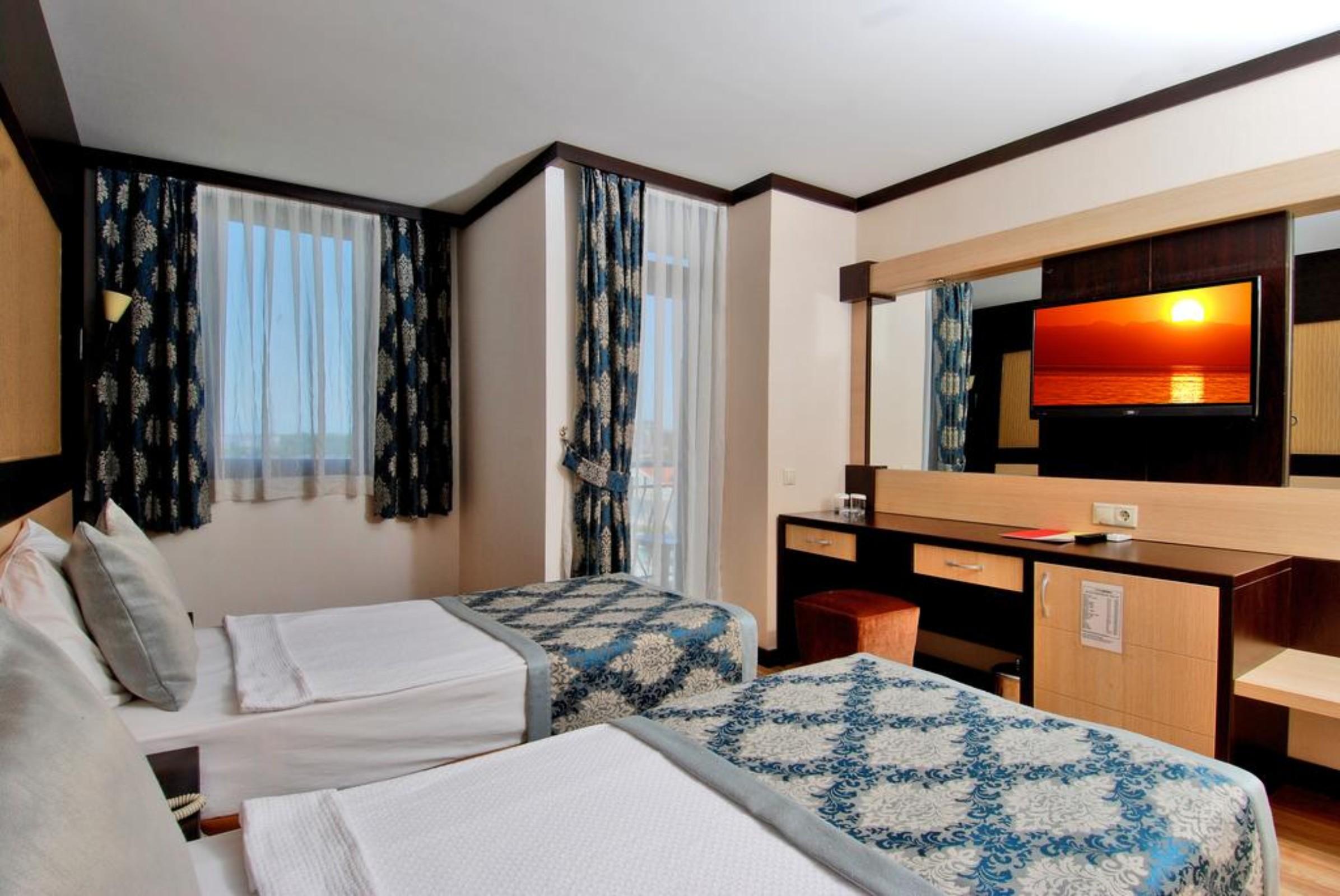 Maya World Hotel All Inclusive 시데 외부 사진