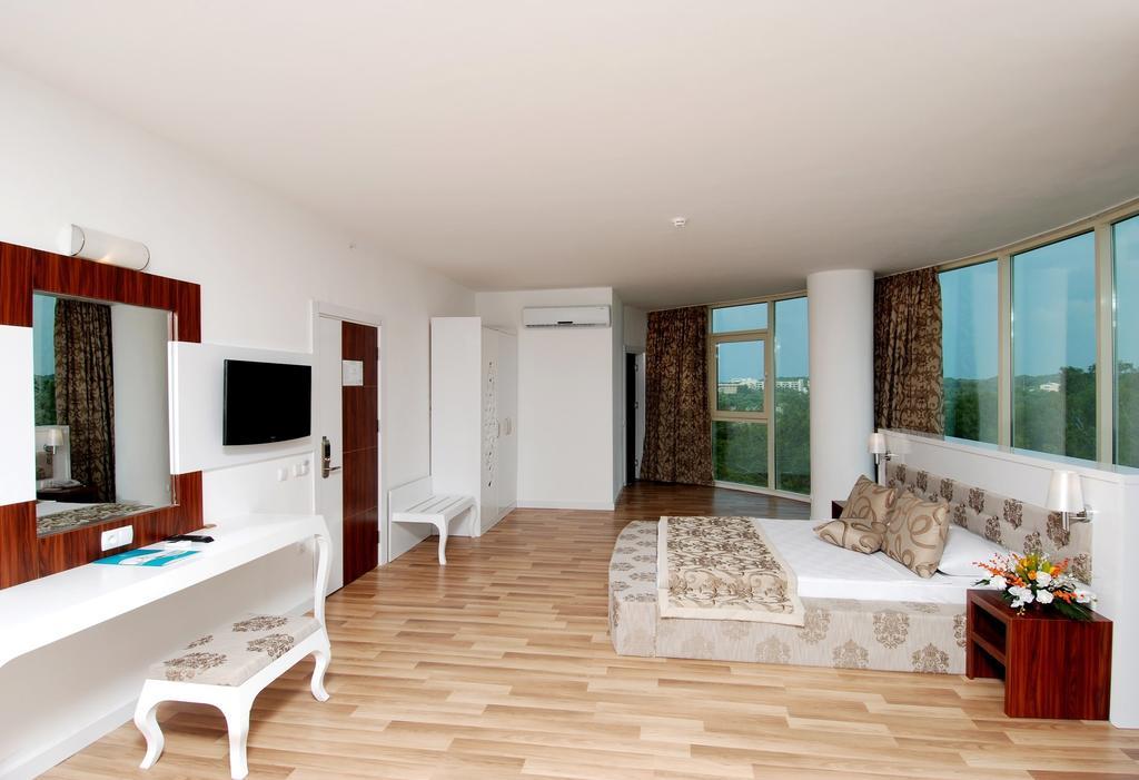 Maya World Hotel All Inclusive 시데 객실 사진