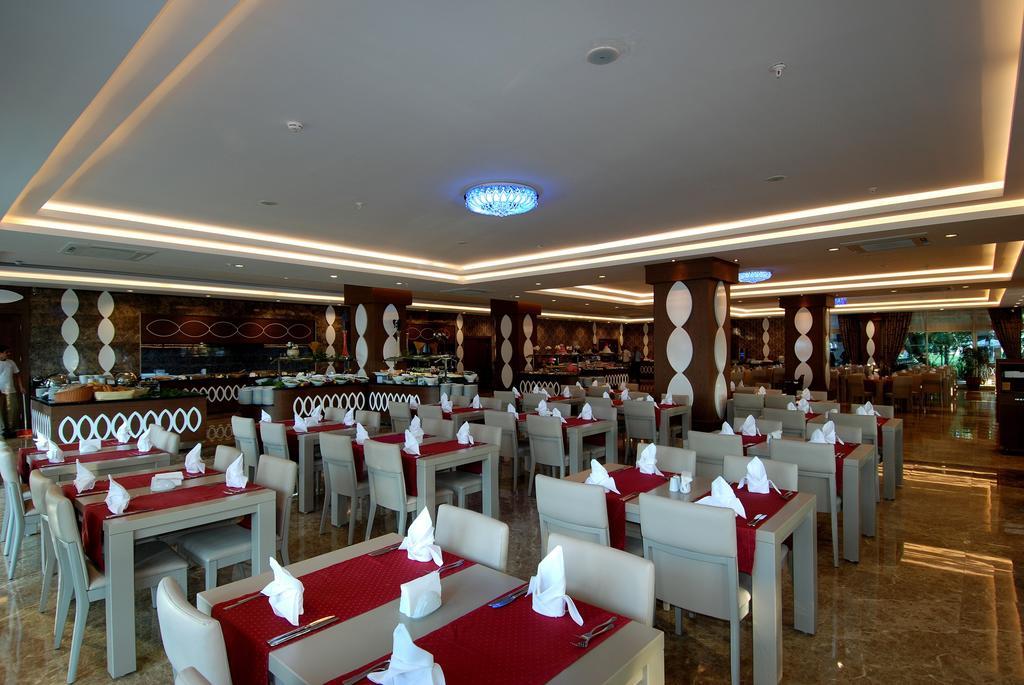 Maya World Hotel All Inclusive 시데 외부 사진